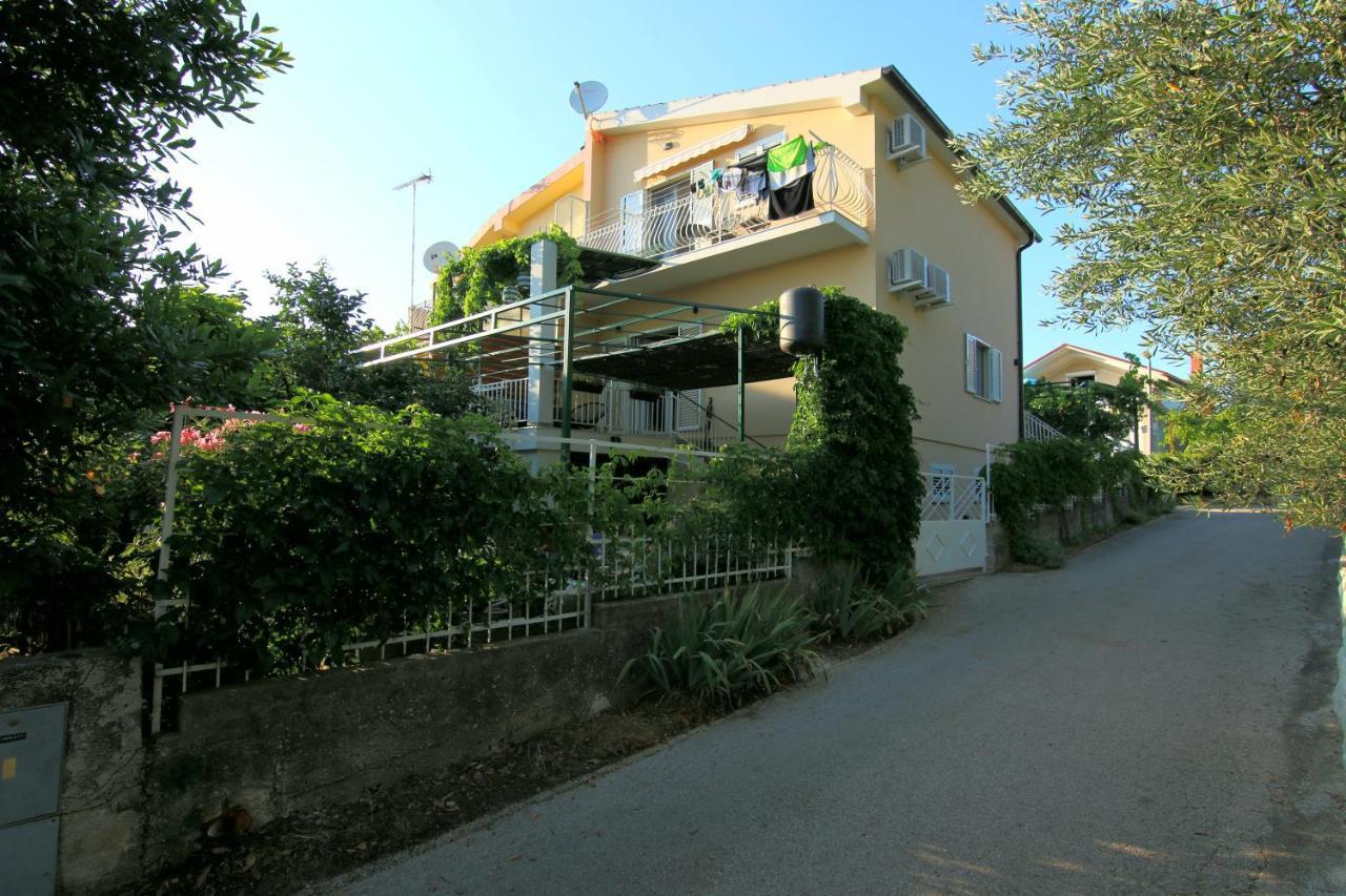 Apartments Tona Жаборич Экстерьер фото